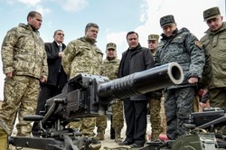 Poroszenko idzie na wojnę z oligarchami. "Muszą działać zgodnie z prawem"