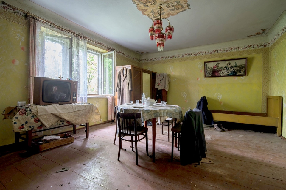 Opuszczona chata na Mazowszu w powiecie żyrardowskim