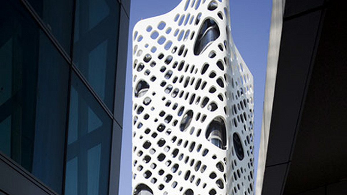 Projekt O-14 amerykańskiego biura RUR Architecture Reiser + Umemoto jest uznawany za jeden z najładniejszych i najciekawszych biurowców w Dubaju.