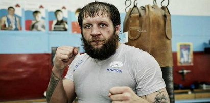 Słynny zawodnik MMA skazany za gwałt! Miał walczyć z Pudzianowskim!