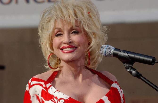 Doli Parton
