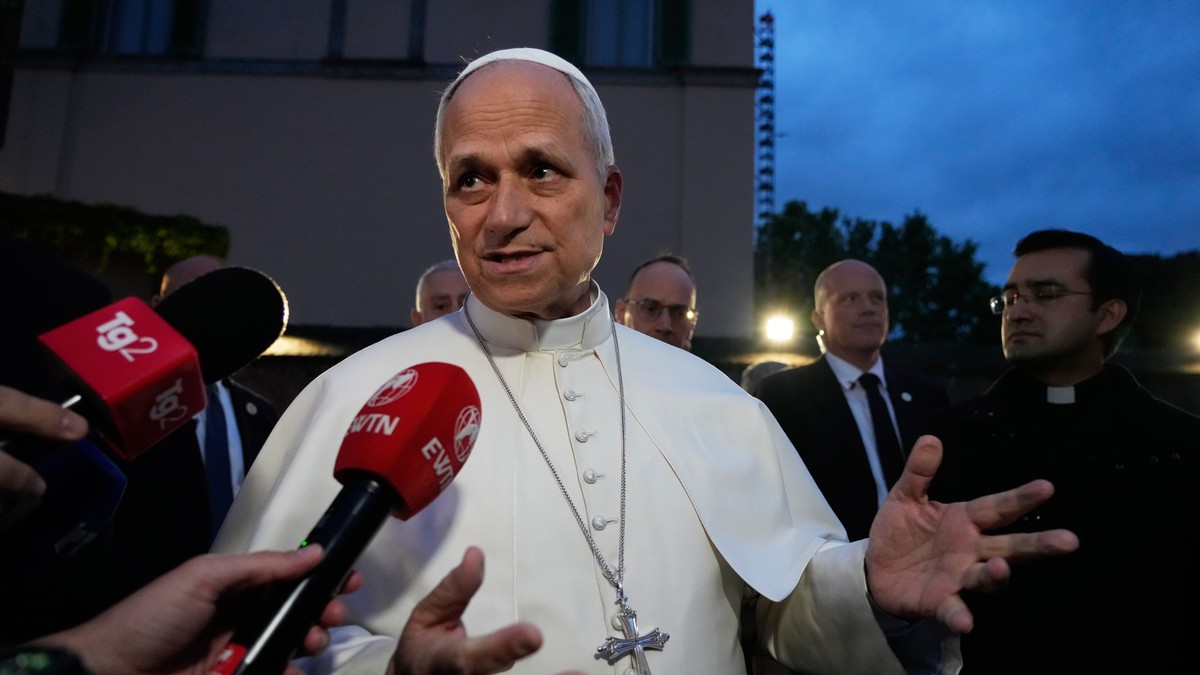 Papa Lav XIV 