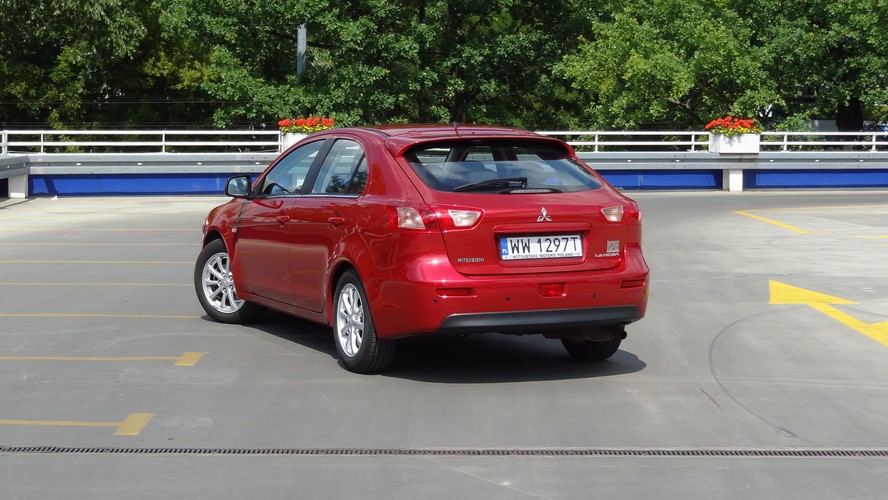Mitsubishi lancer sportback