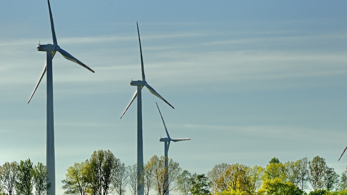 Gmina Giżycko zleciła opracowanie miejscowego planu zagospodarowania przestrzennego, który ma uniemożliwić na jej terenie powstanie farm wiatrowych.