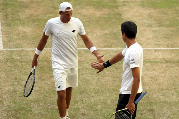 Kubot i Melo w ćwierćfinale debla po kolejnym czterosetowym meczu na Wimbledonie