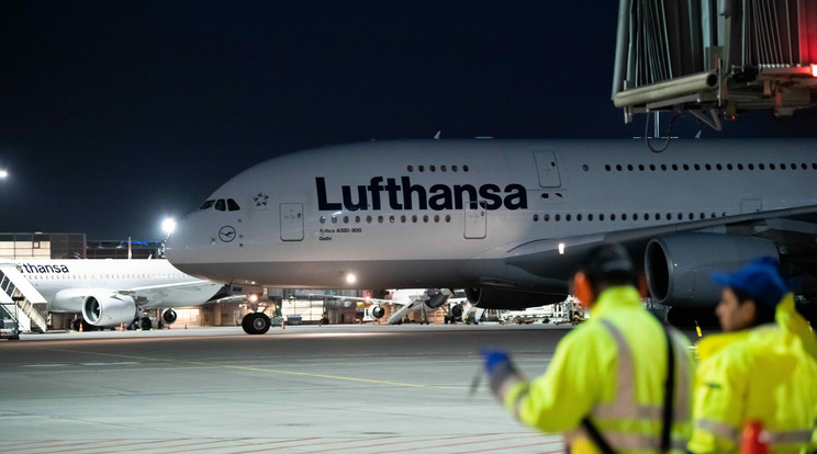 A Lufthansa légitársaság csoport 10 ezer ember elbocsátására készül amint ősszel újraindulhatnak a folyamatok. /Fotó:NorthFoto