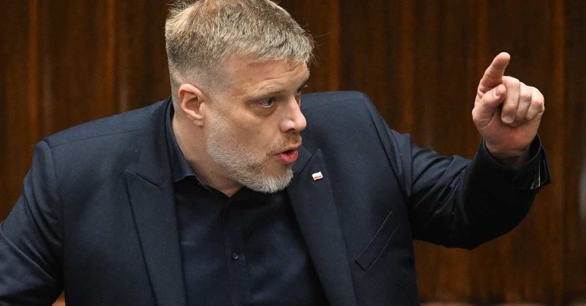 Zandberg: Pełną odpowiedzialność za porażkę Trzaskowskiego ponosi Tusk