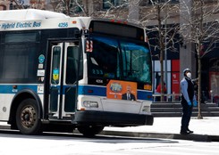 Polska lekarka z NYC: Koronawirus jest jak rozpędzony pociąg, nie można go zatrzymać