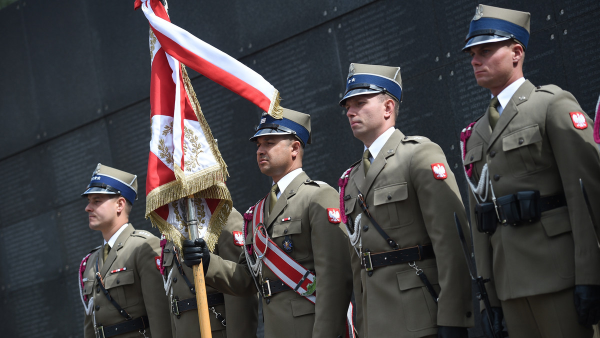 W Krakowie z okazji 71. rocznicy wybuchu powstania warszawskiego odbędzie się szereg uroczystości upamiętniających do wyjątkowe wydarzenie w historii Polski. 1 sierpnia punktualnie o godzinie "W", czyli o 17, w naszym mieście zawyją syreny.