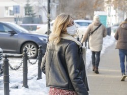 4 miesiące po porodzie Lara Gessler wygląda tak, że brakuje słów zachwytu, by to skomentować! FOTO