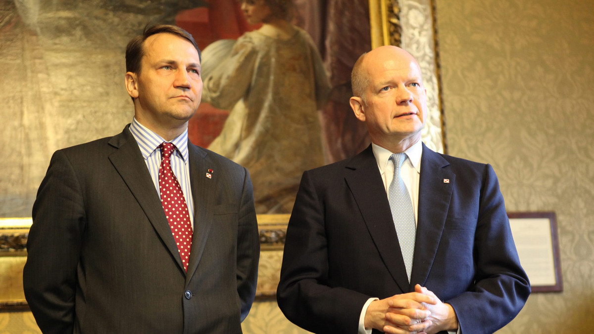 Radosław Sikorski po spotkaniu z Williamem Hague'iem (szef brytyjskiego MSZ) ocenił, że Polska i Wielka Brytania mają wspólne zdanie względem Ukrainy i sytuacji wobec Krymu.
