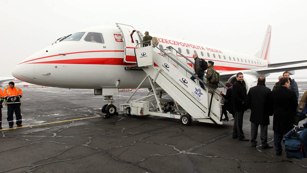 ARMENIA ERYWA PREMIER TUSK SAMOLOT