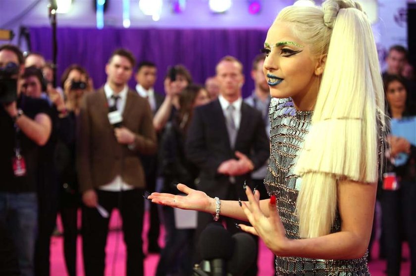 Lady Gaga MTV EMA 2011