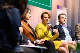 Emilewicz: Z Polską Organizacją Turystyczną pracujemy nad programem 1000 plus