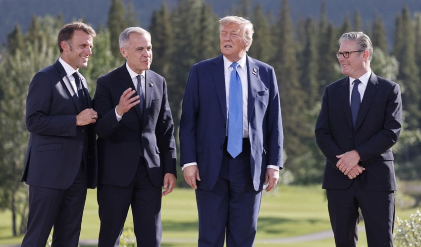 Emanuel Makron, Mark Karni, Donald Tramp i Kir Starmer na samitu G7 u Alberti 16. juna