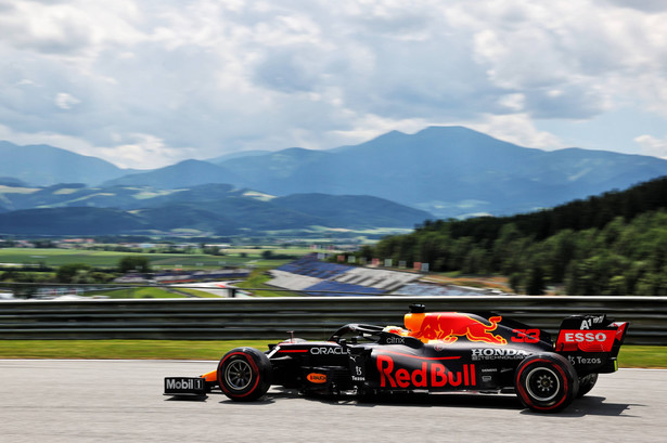 Max Verstappen podczas treningu przed GP Austrii