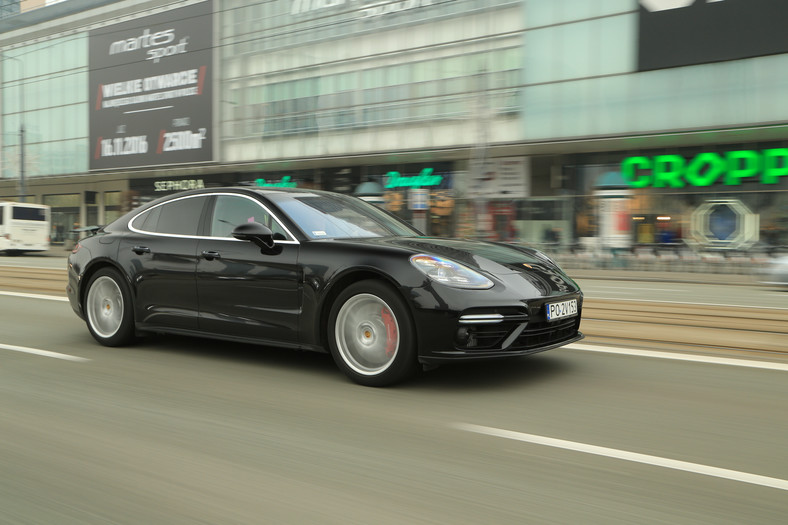 Porsche Panamera Turbo