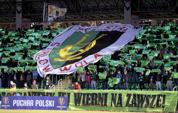 Policja i PZPN chcą uprosić identyfikację kibiców