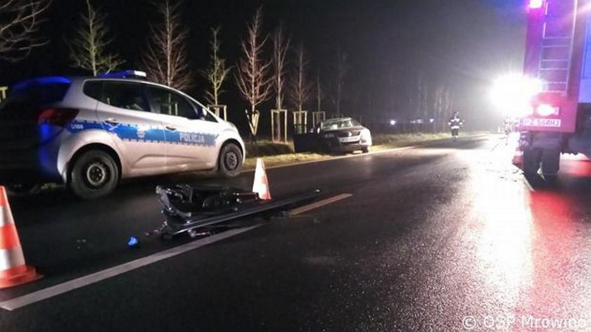 Tragiczne zderzenie trzech aut w Wielkopolsce. Jedna osoba nie żyje