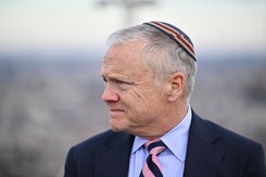 'Oburzył nawet wyborców PiS'. Sondaż po słowach ambasadora USA