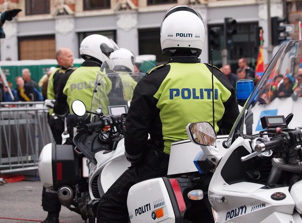Dania, Kopenhaga. Policjanci na motocyklach