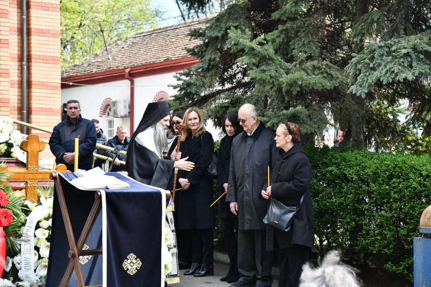 Sahrana Dejana Mijača