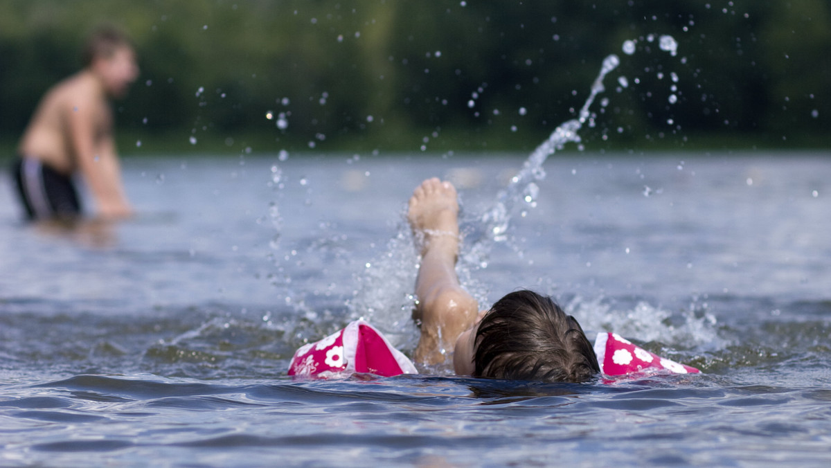 Poszerzenie plaży, wyznaczenie miejsc do grillowania i budowa parkingu dla kamperów - zakłada plan zagospodarowania terenu przy zalewie "Lubianka" w Starachowicach (woj. świętokrzyskie). Miasto chce wykorzystać na ten cel fundusze UE.