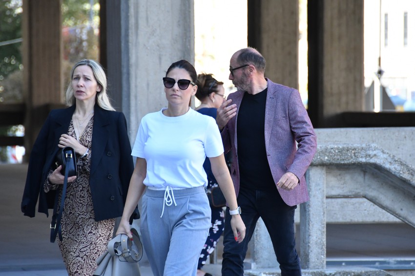 Suđenje Kecmanovićima u parničnom postupku po tužbi porodice Adriane Dukić