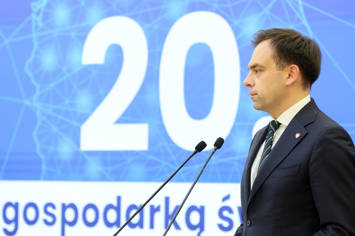 Znaczne podwyżki trzech podatków. Resort finansów wyliczył, ile to miliardów złotych