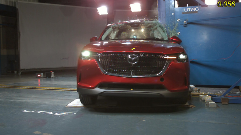 Crash-test: Mazda CX-60