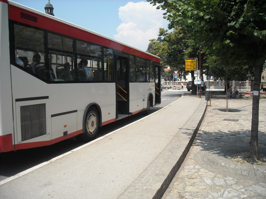 Nadstrešnica nema čak ni na najprometnijim stanicama