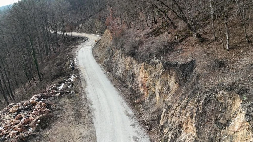 Odroni od Ovčar banje do Kablara