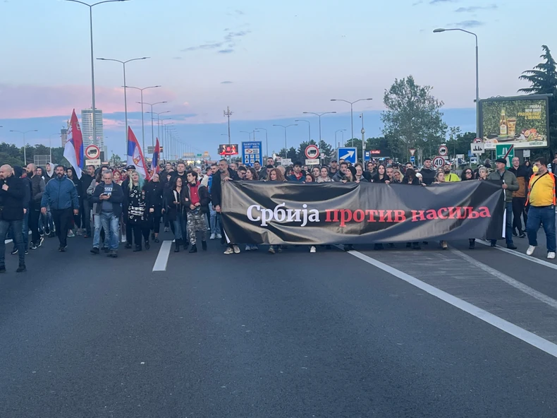 Transparent na početku kolone