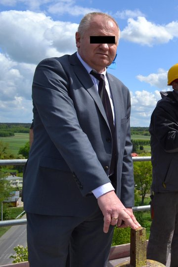 Poklik kamaridagi odamni sikdi