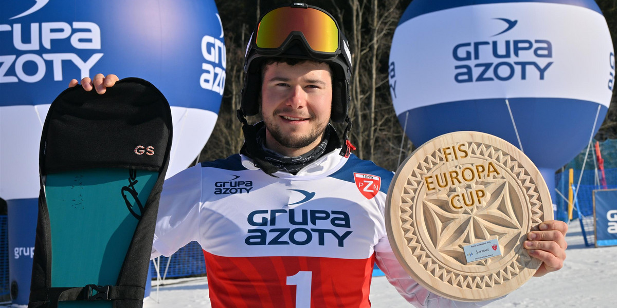 Oskar Kwiatkowski - fantastyczny numer jeden na świecie w snowboardowym gigancie równoległym z 2023.