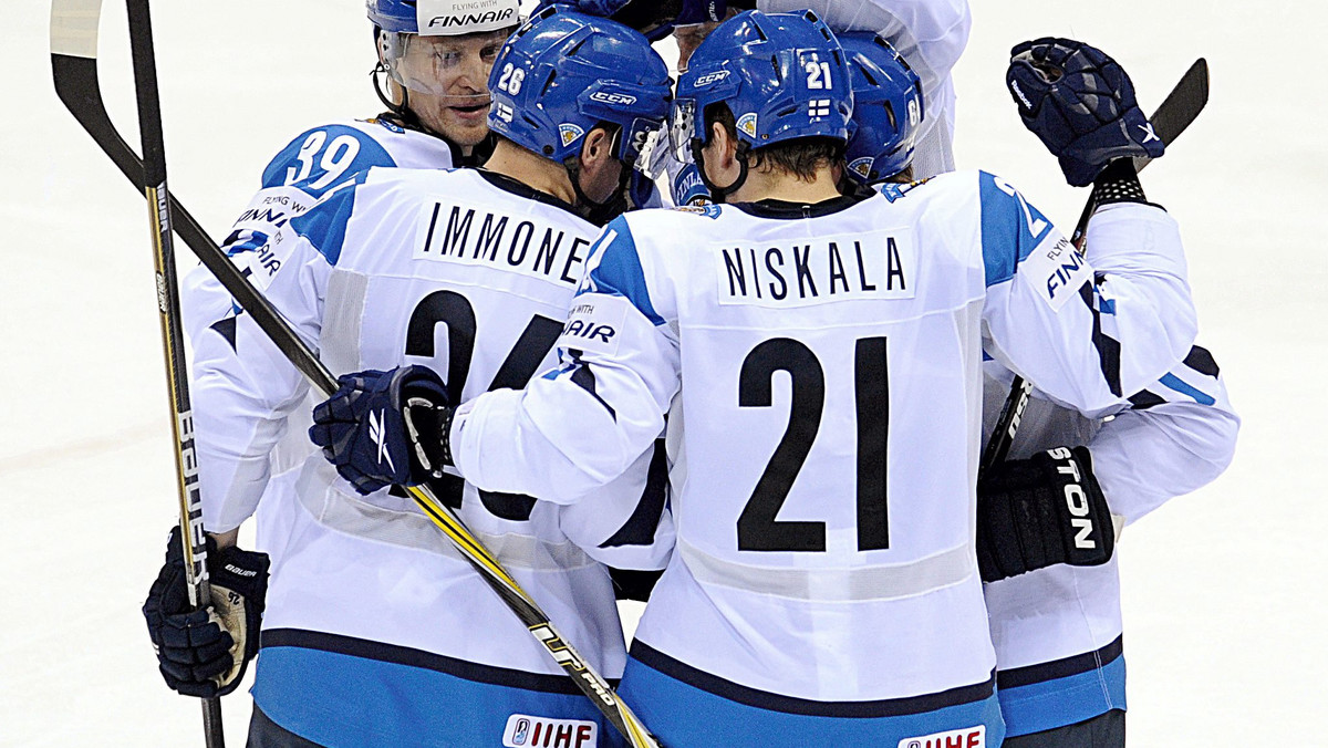 Finlandia została trzecim półfinalistą mistrzostw świata w hokeju na lodzie. Suomi w ćwierćfinale wyeliminowali Norwegów, wygrywając z nimi 4:1 (0:0, 1:4, 0:0), strzelając wszystkie gole w drugiej tercji meczu.