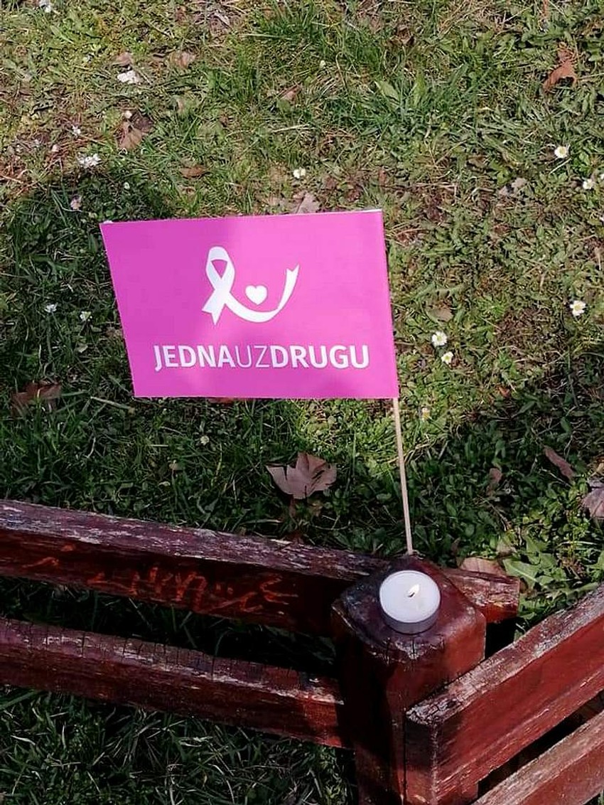 Udruženje "Jedna uz drugu" - podrška svim ženema obolelim od raka dojke i drugih vrsta karcinoma