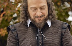 Kto ma pokazywać Szekspira w kinie, jeśli nie on? 'Cała prawda o Szekspirze', film Kenneth'a Branagh'a, na ekranach