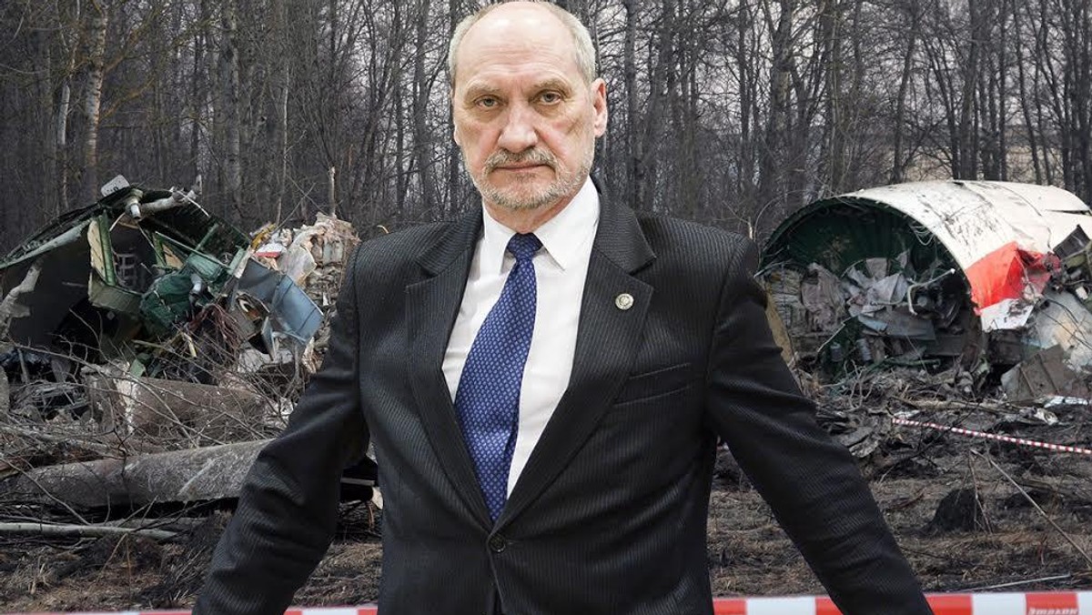 Antoni Macierewicz smoleńsk katastrofa