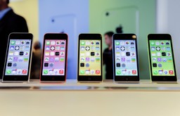 LTE w Play na iPhony i iPady: operator przekonuje do tego Apple