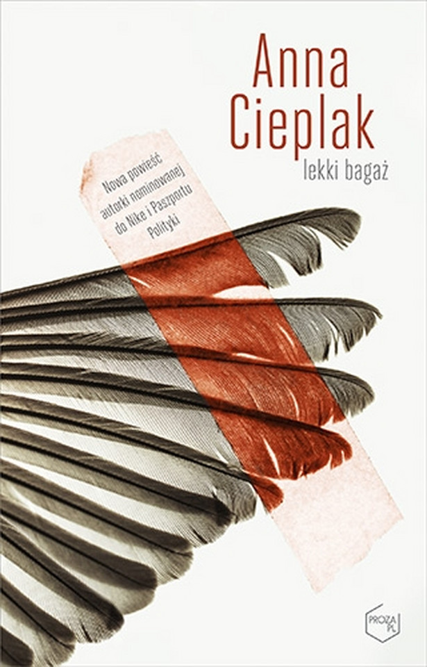 Anna Cieplak: "Lekki bagaż" jest książką niewygodną [WYWIAD]
