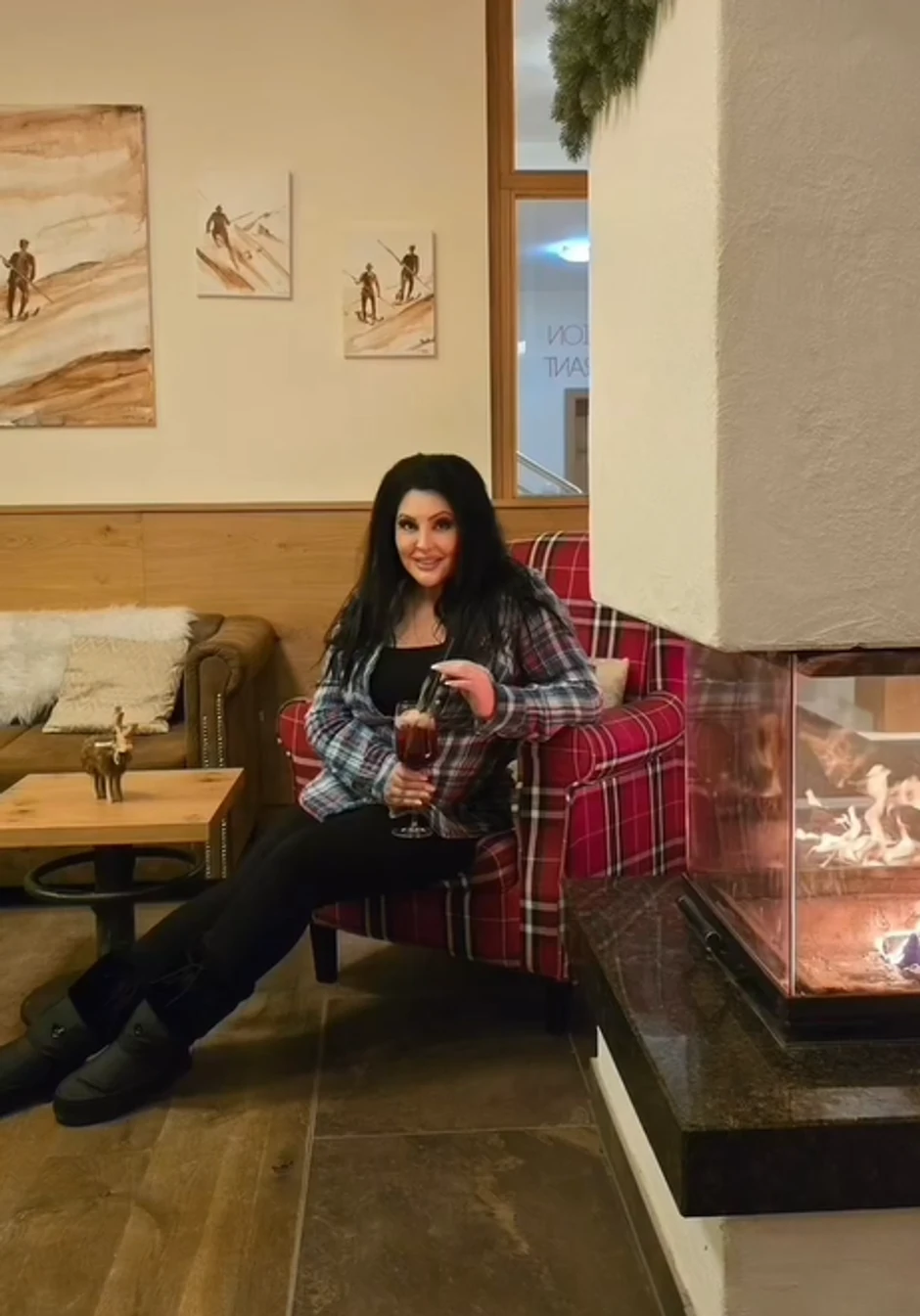 Dragana Mirković na putovanju