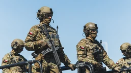 nowy przyjaciel polski? widzą nas w "sojuszu mocarstw średnich"
