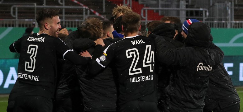 Sensacyjna porażka Bayernu. Klub Lewandowskiego przegrał z drugoligowcem