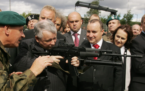 Kaczyński znów może nosić broń