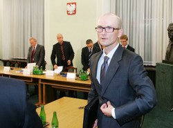 Lipiec oskarża PiS o wrabianie kolegów