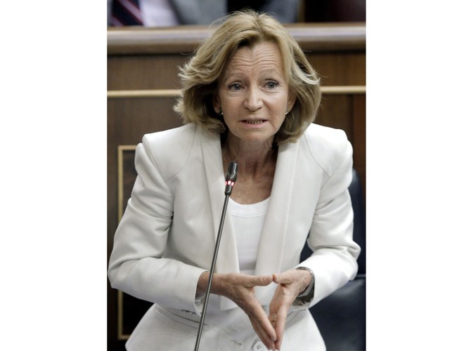 Hiszpańska minister gospodarki i finansów jest zaskoczona obniżką ratingu Portugalii