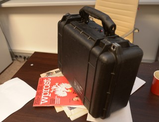 Teczka, którą ABW zostawiło we 'Wprost', trafi na licytację