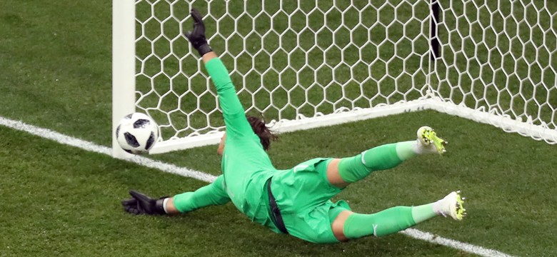 Wielki pech Yanna Sommera na mundialu. Trzeci samobójczy gol bramkarza w historii