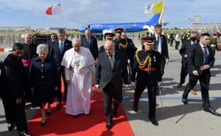 Papież: Na świecie istnieje ryzyko rozszerzonej zimnej wojny